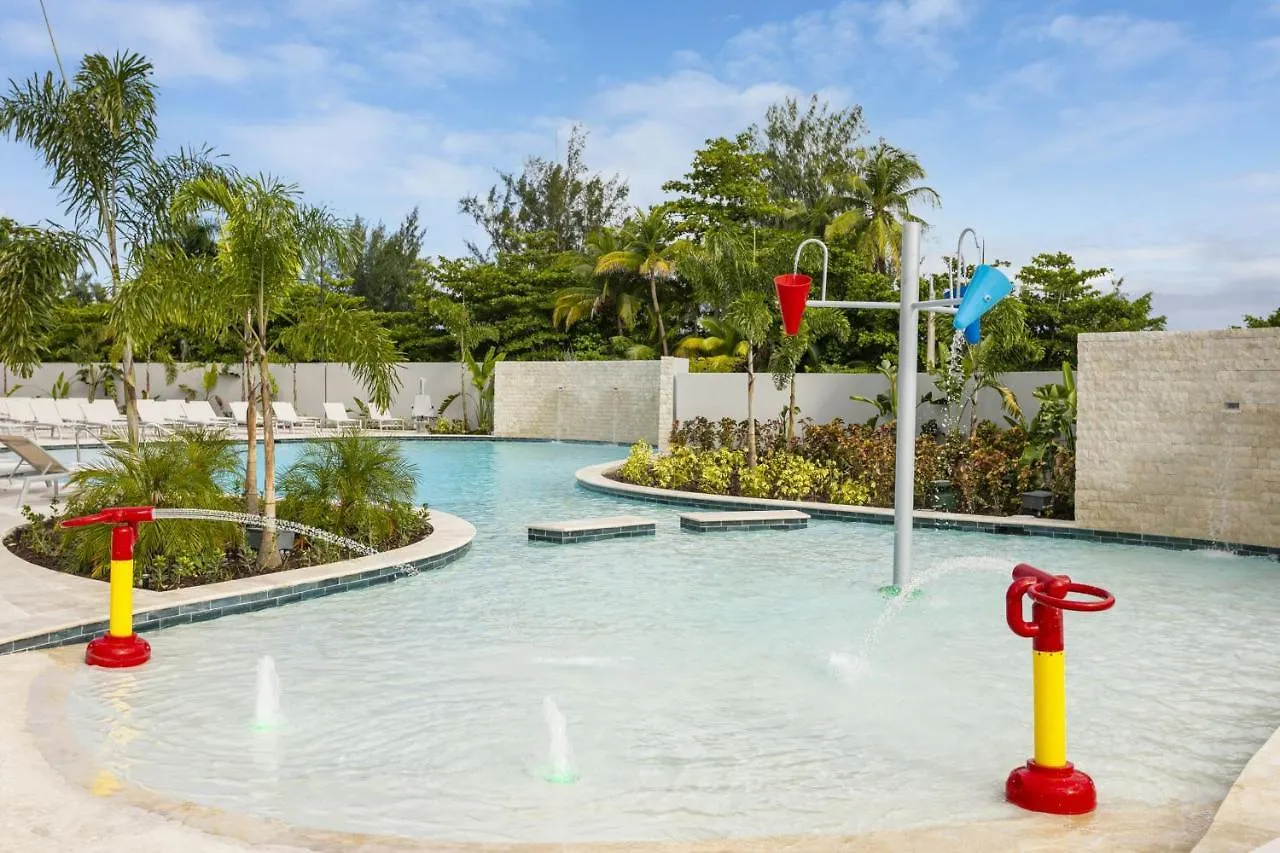 Hotel Fairfield By Marriott Luquillo Beach