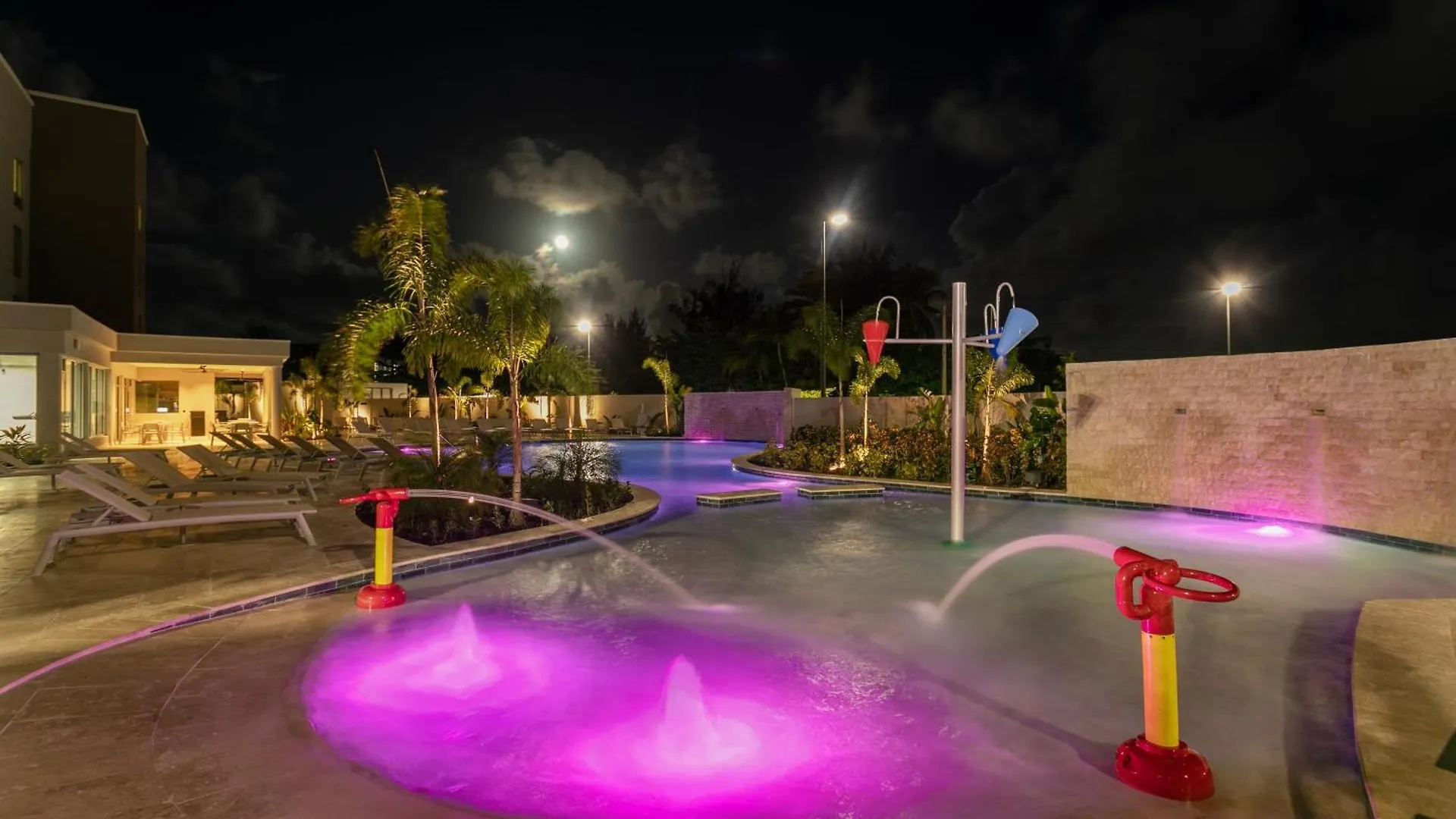 Hotel Fairfield By Marriott Luquillo Beach